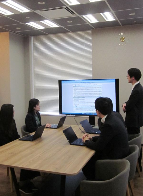保険会社のモニタリング（課長補佐）◆保険業界の安全を守る仕事／土日祝休み／リモートワーク制度ありイメージ1