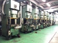 製造スタッフ◆未経験歓迎／創業64年の老舗企業／資格取得支援あり／9～10日の長期連休あり／転勤なし3