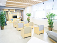営業（法人・個人）◆残業月10～20時間／年間休日123日／土日祝休み／産休・育休の取得実績多数3
