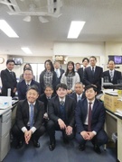 ルート営業（未経験歓迎）◆月給32万円～／賞与年3回／土日祝休み／残業月20h以下／創業75年1