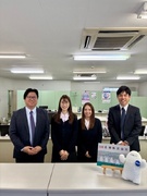 塗料・接着剤のルート配送営業（未経験歓迎）◆昨年賞与3～6ヵ月分／残業少なめ／年休125日／土日祝休1