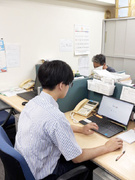 事務スタッフ（未経験OK）◆残業なし／土日祝休み／設立75年／100％直接取引／私服勤務OK！1