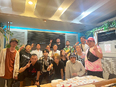 店舗運営スタッフ◆業界未経験歓迎／完休2日制／昇給年2回＋賞与年1回／独立支援制度有／社員寮完備3