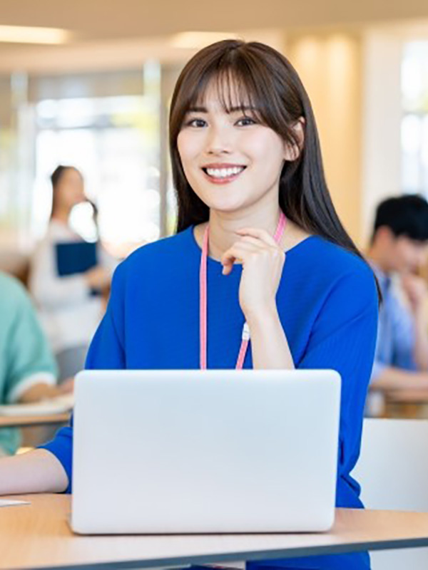 IT事務◆未経験歓迎／ExcelとIT基礎から学べる研修／年休124日／土日休みイメージ1