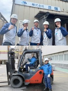 工場内作業スタッフ（フォークリフト中心）◆月収35万円も可／有給は入社初日から付与1
