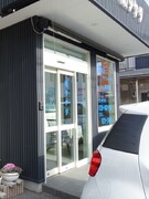 作業員（窓・サッシの設置など）◆未経験歓迎／残業少なめ／年休118日／転勤なし／家族・住宅手当あり！1