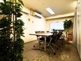 自社サイトの運営スタッフ（未経験歓迎）◆サイト制作・SEO対策など／残業月1h程度／年休125日2