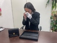 買取販売スタッフ（未経験歓迎）◆ブランド品・貴金属などのリユース事業で活躍／年休120日／賞与あり3