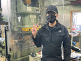 部品の製造スタッフ（ボタン操作・検品が中心です）◆年休125日／家族手当あり／正社員デビュー歓迎！2