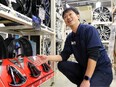タイヤ・ホイール専門店の接客スタッフ◆未経験歓迎／上場グループ／残業月10h／賞与年3回／転勤なし2
