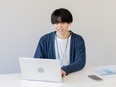 インフラエンジニア◆ゼロから学ぶ3ヶ月の無料研修／残業月10hほど／年休120日以上／連続黒字経営2