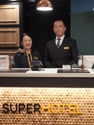 ホテル支配人◆副支配人とのペア応募必須/4年で固定報酬4950万円以上/家賃・光熱費無料で住居完備1