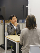 人材コーディネーター◆昨年度賞与4ヶ月分以上／年休127日／完休2日制／月給25万円／残業代別途支給1