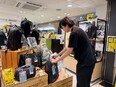 店舗運営スタッフ◆年間休日124日／残業月5hほど／東証プライム上場／コミュニケーション力が活かせる3