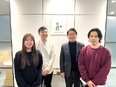 グラフィックデザイナー（業種未経験歓迎）◆2人目のデザイナー募集／年間休日125日／土日休／残業少3