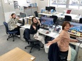 事務スタッフ（未経験歓迎）◆賞与実績6～7ヶ月分／年間休日130日／残業ほぼなし／服装・髪型自由2