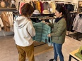 『Marmot』の販売スタッフ◆米国発アウトドアブランド／年間休日127日／残業月平均5h以下3