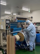 製造スタッフ（未経験歓迎）◆安定企業／賞与年2回／残業代全額支給／夜勤なし／定着率100%1
