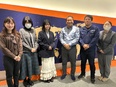 貿易事務◆中古車を世界に送り出す／土日祝休み／年休120日以上／月給28万円～／最寄り駅から直結！3