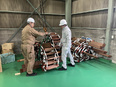 製造スタッフ（未経験歓迎）◆年休127日／完休2日／土日祝休／残業少なめ／上場グループの安定基盤あり2