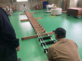製造スタッフ（未経験歓迎）◆年休127日／完休2日／土日祝休／残業少なめ／上場グループの安定基盤あり3