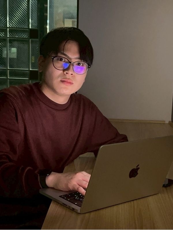 ITエンジニア(未経験歓迎)◆求人を比較しすぎて、もう何が正解か分からない…そう思ってはいませんかイメージ1