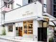 店舗運営スタッフ（店長候補）◆店舗運営と本社業務を担当／月給28万円～／賞与年2回／5連休取得可3