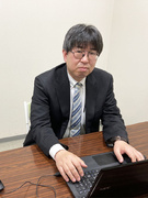 人事総務（未経験歓迎）◆勤続25年のベテランが研修／年休125日／残業月5h以内／家賃補助2.5万円1