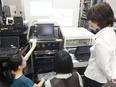 AV機器のヘルプデスク（未経験歓迎）◆有名私立大学で勤務／残業月5h以下／年休120日／営業活動あり2