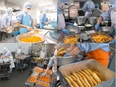 小中学校の給食調理スタッフ◆年間のお休み140日以上可能／土日祝休み／16時定時／残業ほぼナシ2