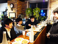 ITエンジニア◆4ヶ月間は研修のみ／月給24万～・給食無料／社内Bar有／年休123日＋特休6日以上2