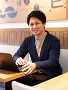 モスバーガーの店舗運営スタッフ◆月給29万円スタート／未経験OK／住宅補助50%／完休2日1