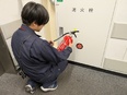 消防設備の保守点検スタッフ（未経験歓迎）◆月給26万円～／資格保有者優遇／18時までに退社可能！3