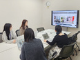 『ニッセンオンライン』のWebデザイナー◆フルフレックス制／年休130日／賞与年2回／裁量大きめ3