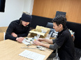 電気工事の施工スタッフ◆未経験でも月給27万円スタート／毎年昇給／決算賞与連続支給／残業少なめ2