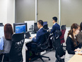 事務◆サポート業務中心／残業月10h以下／有休取得率ほぼ100％／年休120日／大手メーカーと取引2