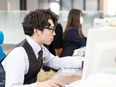 企画営業◆長期連休あり／メーカーと商社の機能を併せ持つ／顧客の課題にソリューションを提案2