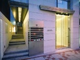 ビルの巡回スタッフ（未経験歓迎）◆夜勤勤務／1人作業で黙々と進められる／残業なし／完全週休2日制3