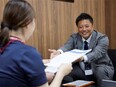 法人営業◆病院・施設向けに入院セットなどを提案／創業以来18年間黒字経営／年休123日／土日祝休み2