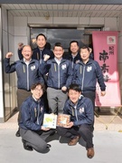 梅干しの営業（未経験歓迎）◆取引先店舗の売場を企画／年間休日126日／家族手当有／56年目の老舗企業1