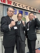 資格講座の提案営業◆未経験から月給29万円以上／残業月平均10h／年間休日125日／土日祝休み1