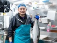 鮮魚専門店の店舗運営スタッフ◆未経験歓迎／店長候補として活躍！／月給30万円以上3
