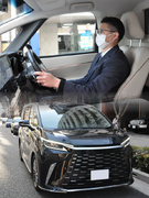 社長専属ドライバー◆未経験歓迎／1日の運転時間は約4時間／待機時間は原則自由！／秘書業務にも携われる1