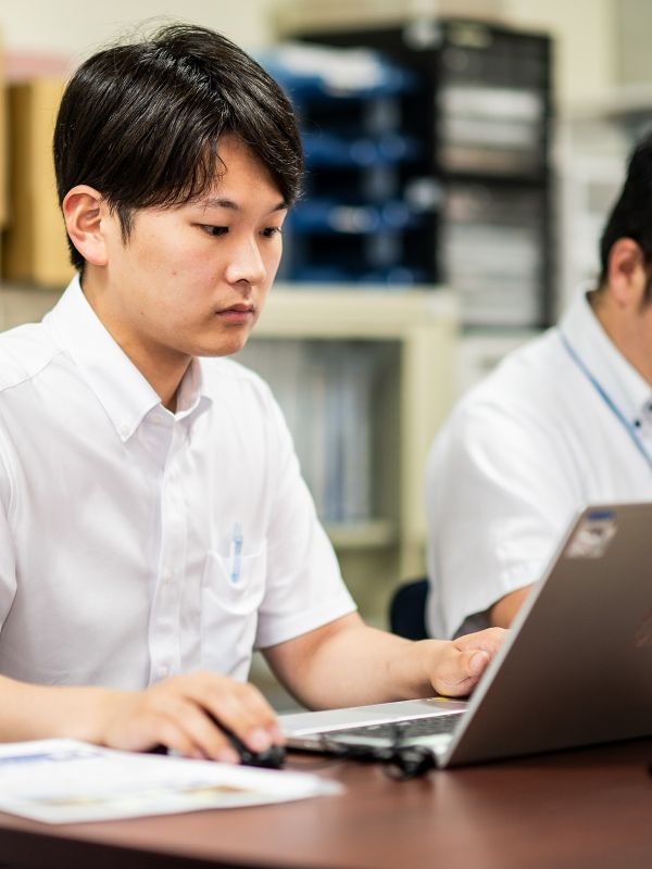 営業（未経験歓迎）◆賞与昨年度実績4ヶ月／年休120日以上／残業月20h以下／スケジュールは個人裁量イメージ1