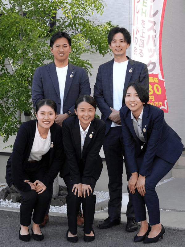 住宅営業（未経験歓迎）◆年収1000万円以上も目指せる／月曜日はノー残業デー／5日以上の長期連休ありイメージ1