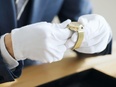 エコリングの買取スタッフ◆オープニングスタッフ募集／月給27万円～／賞与最大4ヶ月分／定時退勤2