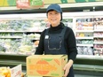 店舗運営スタッフ（未経験歓迎）◆残業月10時間／年間で連続休暇7日／東証プライム上場のグループ企業3