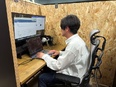 Pythonエンジニア◆100%自社内開発／残業月平均2～3時間／年休122日以上／リモートワーク可2