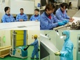 製造スタッフ（フィルムの加工や梱包）◆平均賞与107万円／独身寮月5千円～／初年度年収450万円も可2
