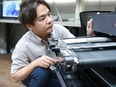オフィス機器のサービスエンジニア◆未経験歓迎／残業基本なし／年賞与平均120万円以上／定着率100％2